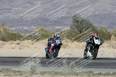 media/Dec-07-2025-CVMA (Sun) [[3e7d2de5dc]]/Race 8-Middleweight Shootout/